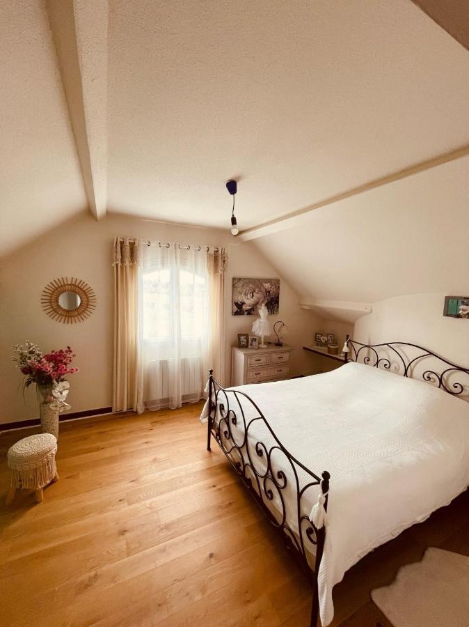 Le Mas Aux Papillons Vendat Buitenkant foto